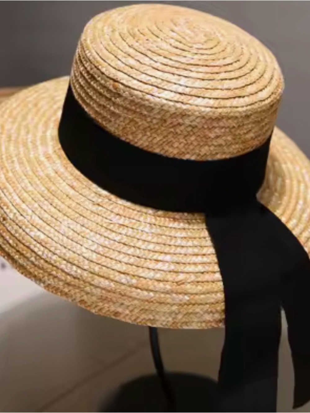 straw hat - Picture 7 of 9